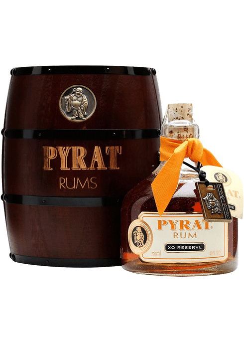Ron Reserva Pyrat Xo Con Estuche De Madera Navideña