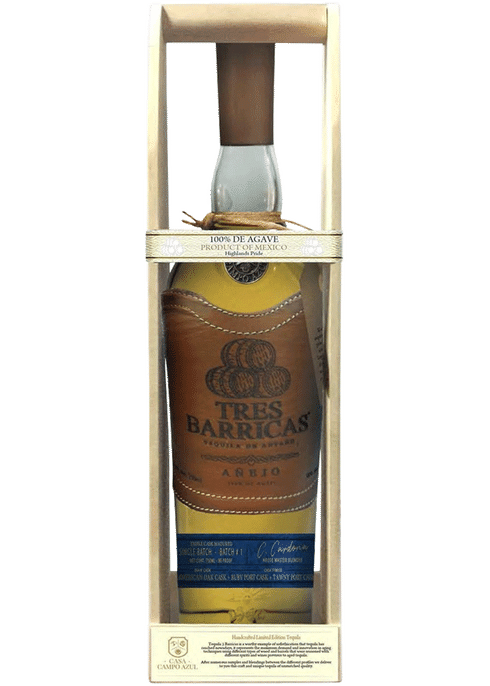 Tequila Tres Barricas Añejo