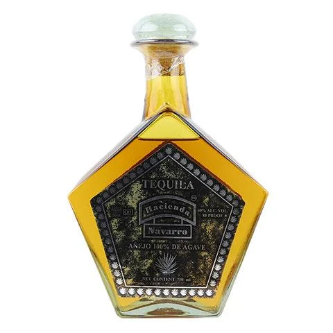 Hacienda Navvaro Añejo Tequila