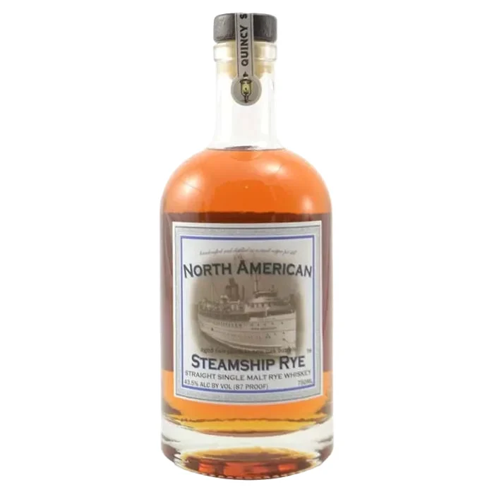 Whisky de centeno a vapor de la destilería Quincy Street