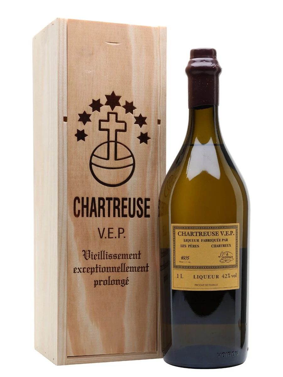 Chartreuse Yellow V.E.P. Liqueur | 1L