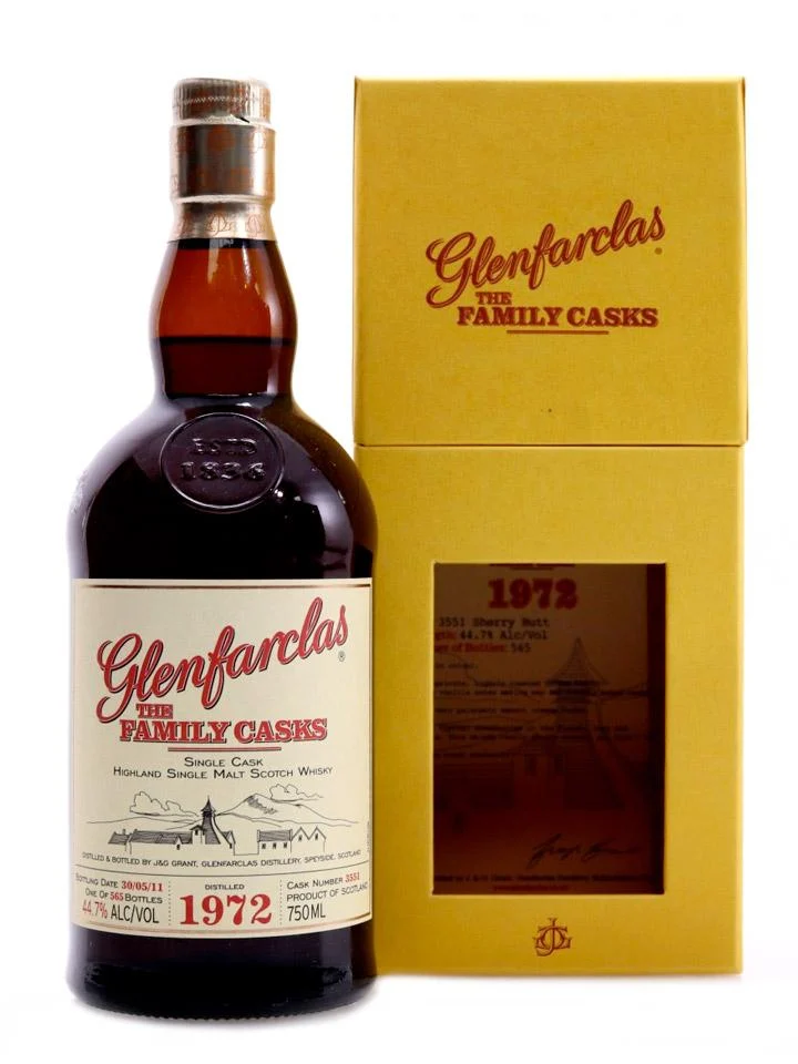 Glenfarclas 1972 Family Cask No. 3551 Whisky escocés de pura malta