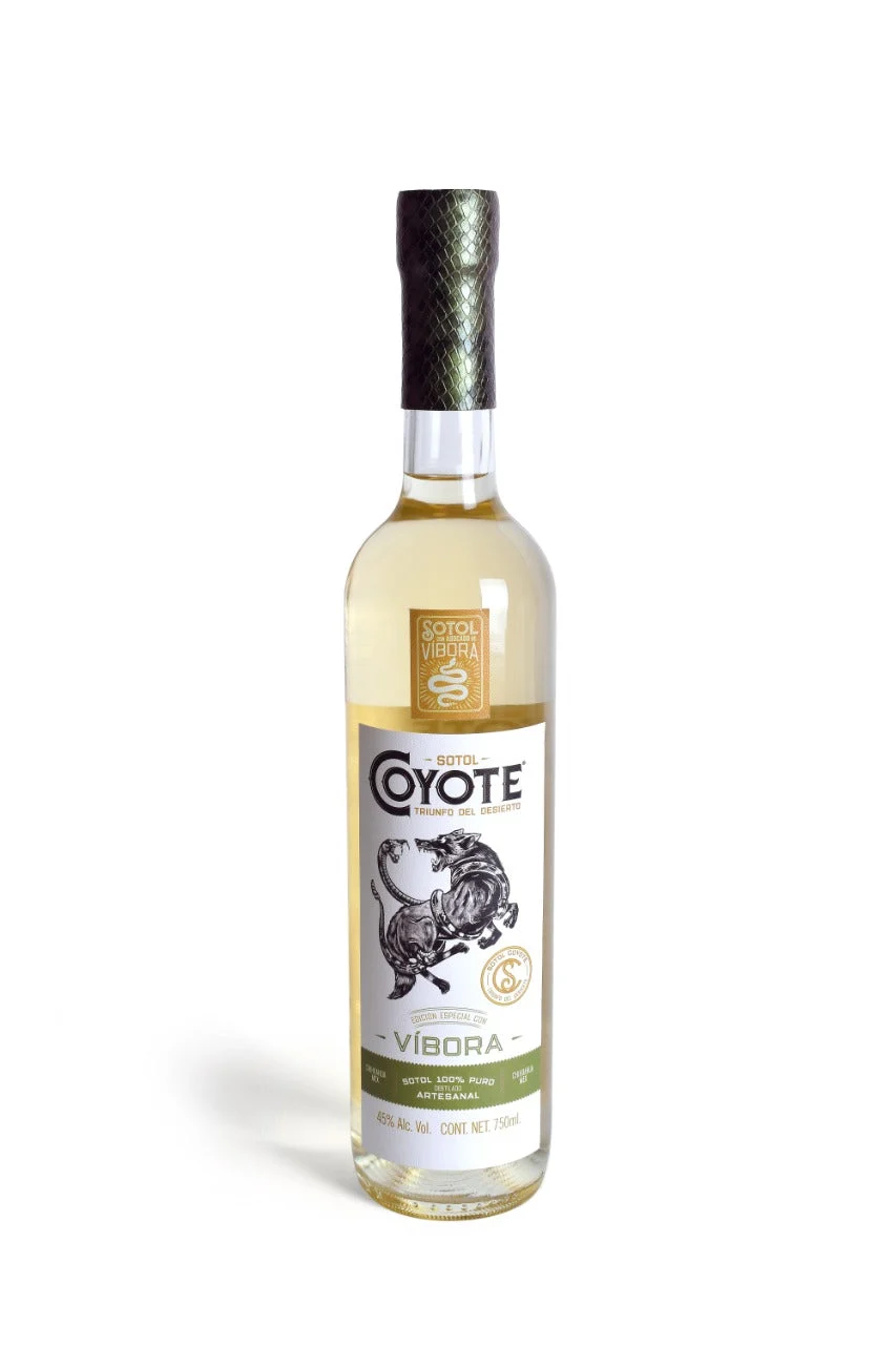 Coyote Triunfo del Desierto Víbora Limited Edition Sotol - Liqueur